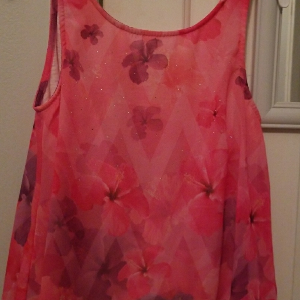 Fancy shirt - Picture 2 of 3
